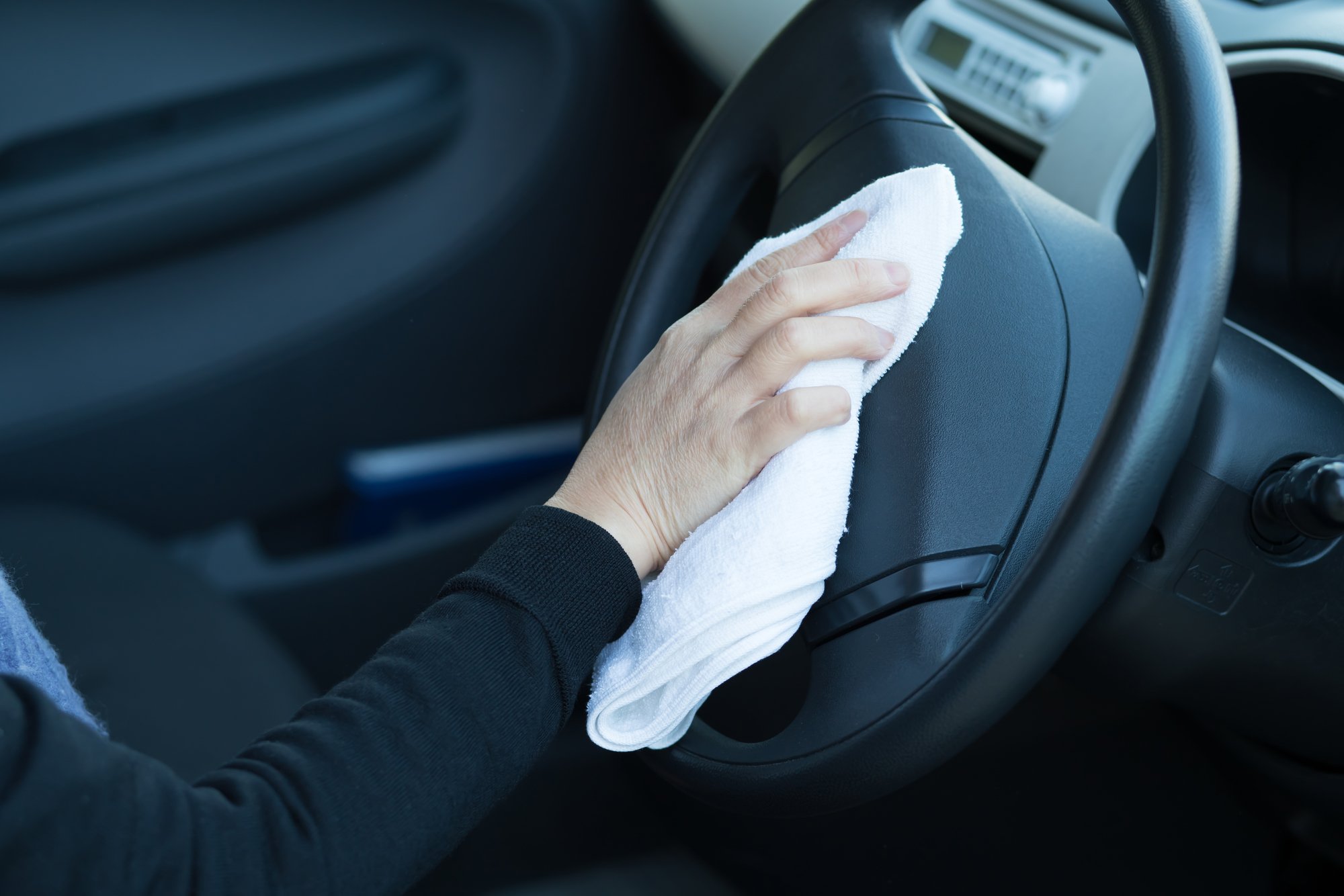 毎日の点検と清掃で、清潔な車をご用意しています｜沖縄大洋レンタカー那覇空港店