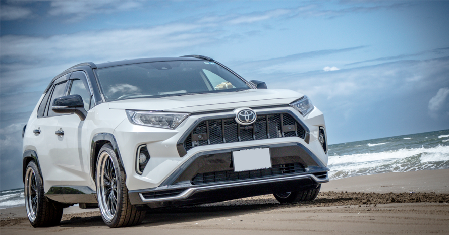 沖縄観光はRAV4に乗って、気ままに寄り道しよう｜沖縄大洋レンタカー那覇空港店