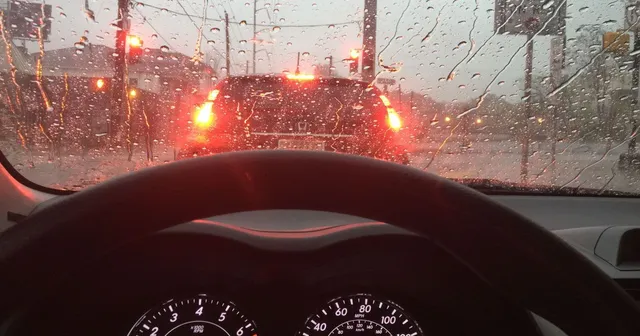 「雨だから仕方ない」を、言い訳にしない移動へ。　沖縄大洋レンタカー那覇空港店